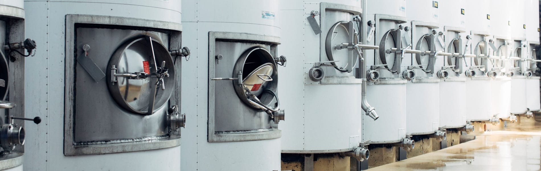 Deterioration in Australian wine supply as stock levels rise