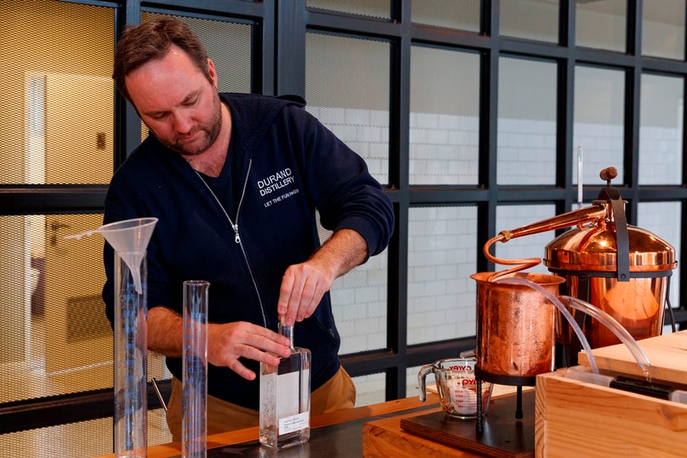 Hydro-gin, the future of distilling post image