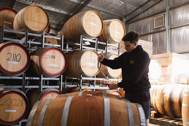 Winter handed the Kies to the castle post image